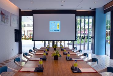 pdr-9-boardroom-meeting-with-logo-min